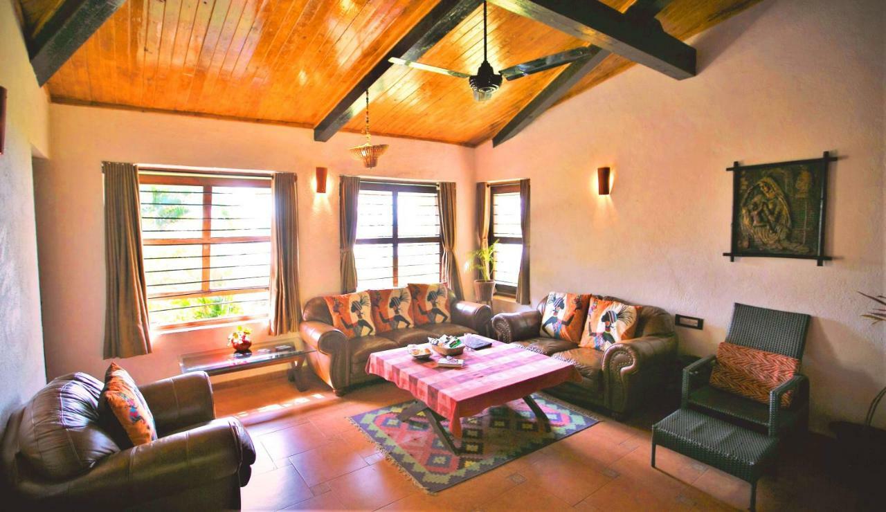 Anandvan Resort 반다르다라 외부 사진